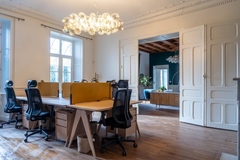 coworking-nantes-combien-coute-reellement-espece-de-travail-aujourdhui-02